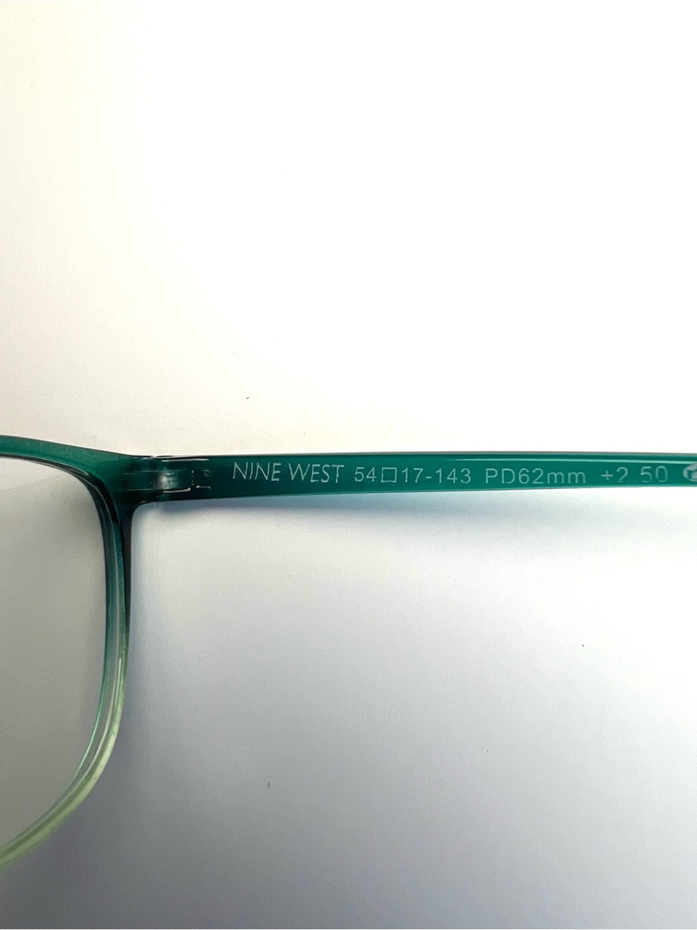 Nine West Reading Glasses +2.50 Readers Green Water New No Tag No Package - Picture 7 of 9